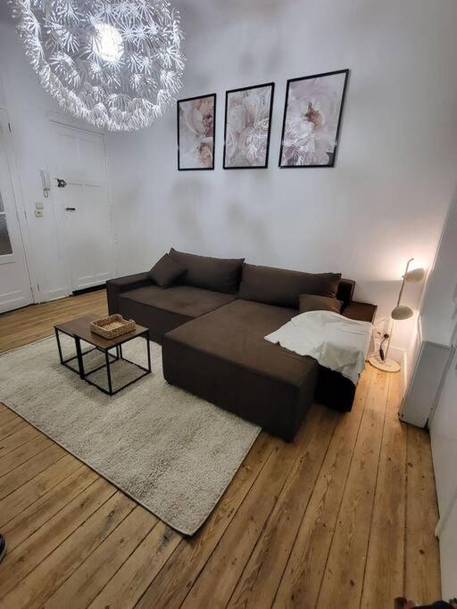 Style Haussmannien 1 Bedroom Căn hộ *